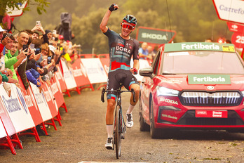 Lennard Kämna ha sido el primer corredor en lograr una victoria en una fuga en esta Vuelta.