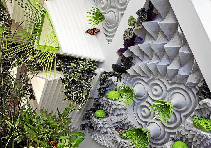 Eraikinaren kanpoaldeko fotomuntaketa.