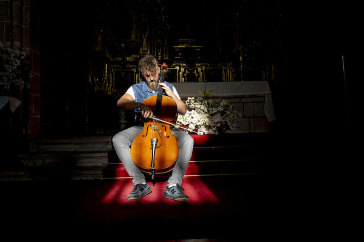 Eñaut Zubizarreta kontzertu batean