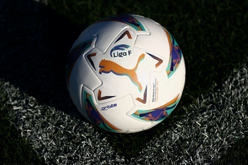Balón oficial de la Liga F. 