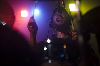 Actuación de El Columpio Asesino en Antzoki. 