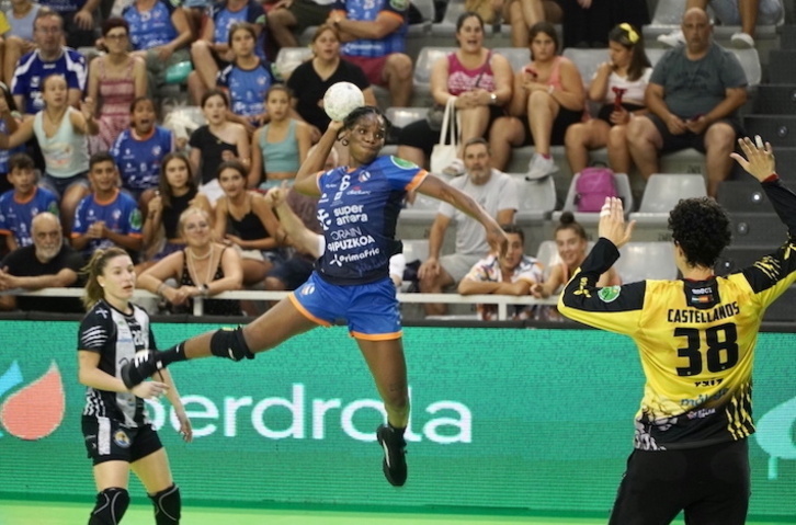Imagen de archivo de una Merche Castellanos absolutamente insuperable para las jugadoras de Bera Bera.