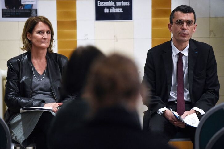 Nathalie Mathieu y Edouard Durand, copresidentes de Ciivise, durante la presentación del informe.