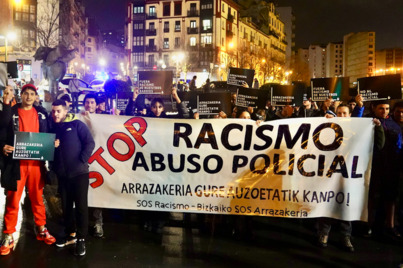 Imagen de archivo de una movilización de SOS Racismo Bizkaia.