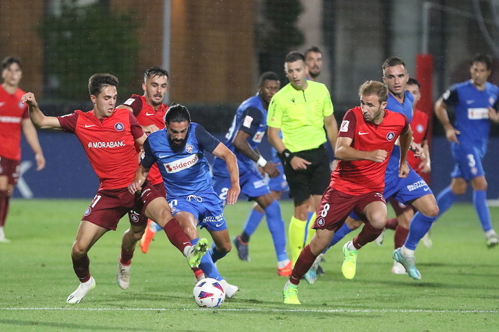 El Amorebieta quiere seguir creciendo en Segunda.