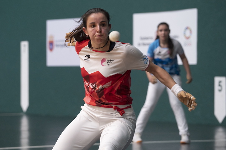 Olatz Arrizabalaga sasoi ederrean heldu da uda amaiera honetara.