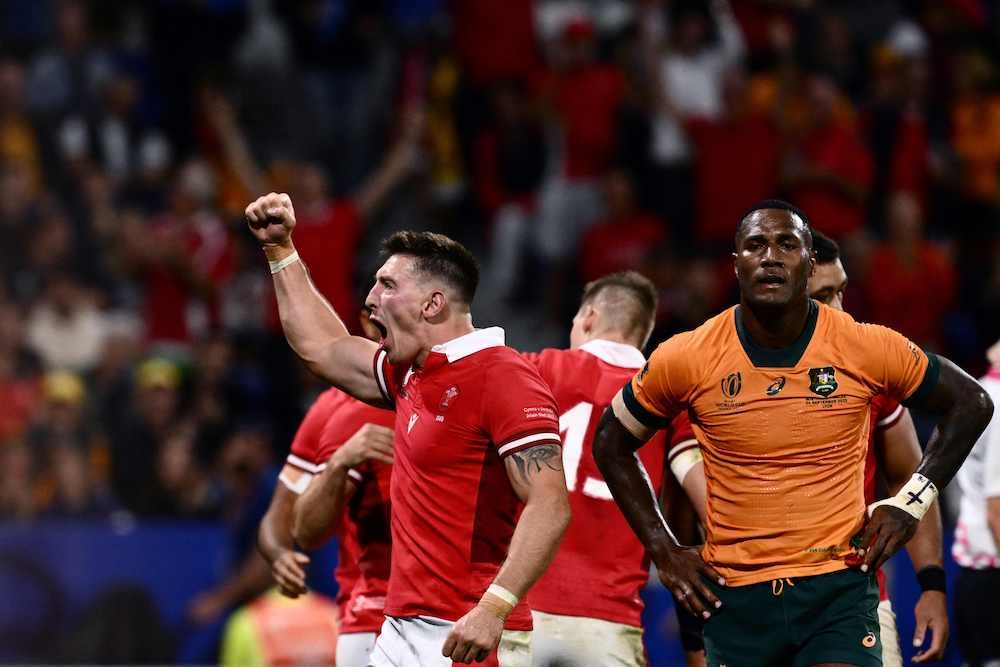 Josh Adams celebra el triunfo de Gales ante Australia. (Jeff PACHOUD / AFP)