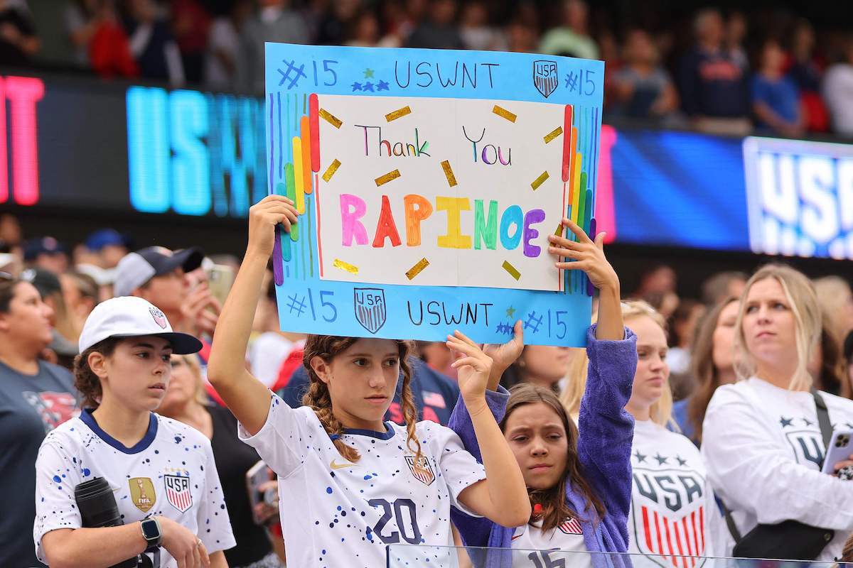 Las más jóvenes ya tienen un ejemplo a seguir. (Michael REAVES/AFP)
