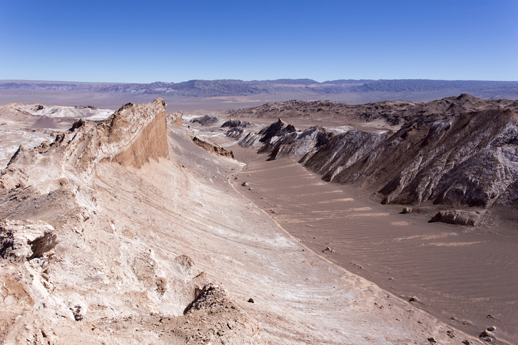 El Valle de la Luna, en el desierto chileno de Atacama, una de las zonas más áridas de la Tierra. 