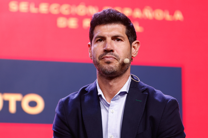 Albert Luque, director de la Selección española masculina, ha pasado de testigo a investigado en la causa por el caso Rubiales.