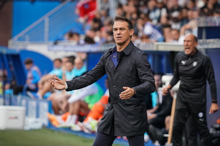 Luis García Plaza está relativamente satisfecho con el nivel del equipo.