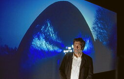 Víctor Erice, en una imagen de archivo tomada durante la presentación de la videoinstalación «Piedra y cielo».