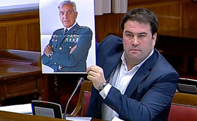La foto de Sánchez Corbí, en una interpelación de Jon Iñarritu (EH Bildu) al Gobierno en el Senado.