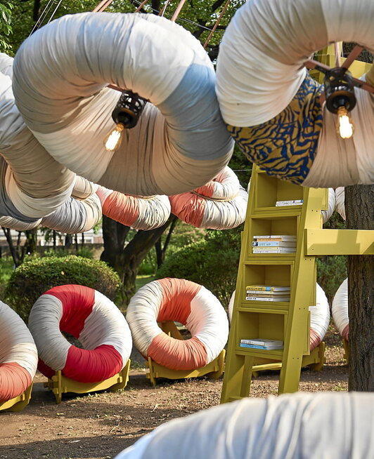 Bojagi oihalen berrinterprezioa.