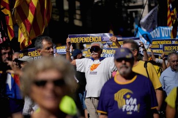 Movilización independentista para reivindicar el referéndum del 1-O de hace seis años.