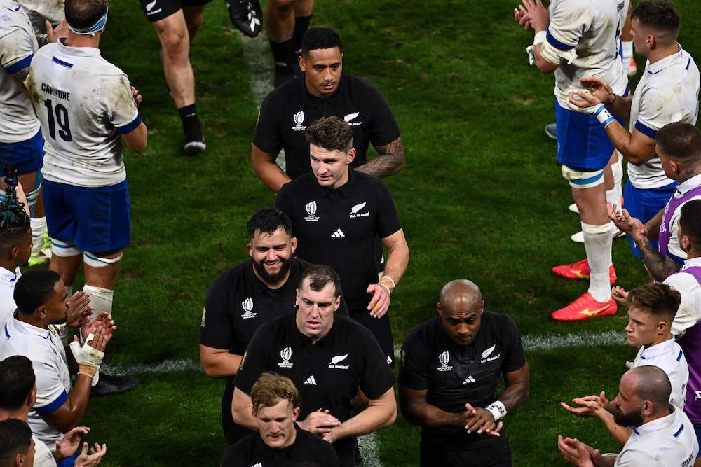 Zelanda Berriak Italia jipoitu zuen azken jardunaldian. (Olivier CHASSIGNOLE / AFP)