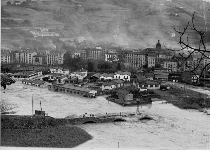 Oridizia, 1953ko urriaren 14an.