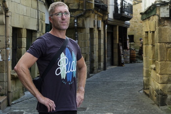 Joseba Fernandez San Juaneko entrenatzaile berria, Pasai Donibanen. 