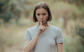 Haizea Viana participó en la producción del último filme dirigido hasta el momento por Pablo Maqueda, 'La desconocida' (2023).