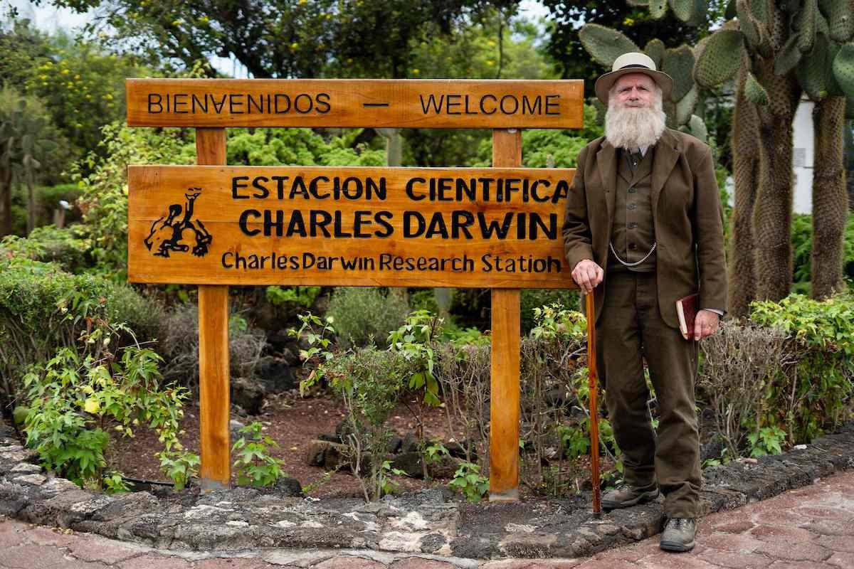 Noll, Charles Darwin estazio zientifikoan. (Carlos ESPINOSA / AFP)