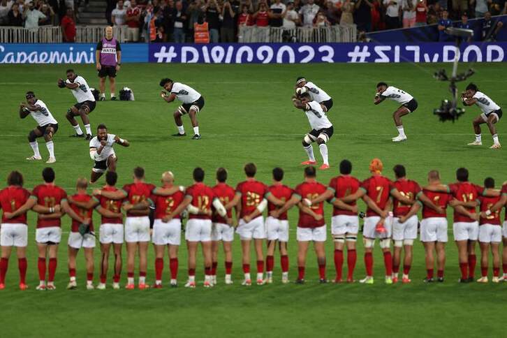 Fiji final laurdenetarako sailkatu da, baina azken partida galdu egin du Portugalen aurka.