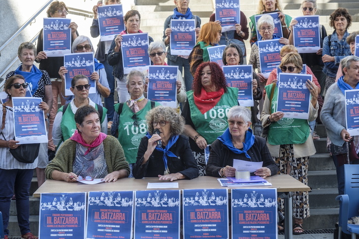 Emakume Pentsiodunen III. Batzarra Donostian aurkeztu dute.