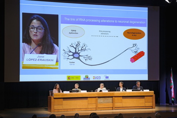 Lehen saioan parte hartu zuten hizlariak.