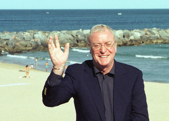 Michel Caine, Zurriolan 2000. urtean, Donostia Saria jasotzera etorri zenean.