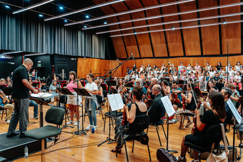 Operaren grabaziorako egin ziren saioetako bat.