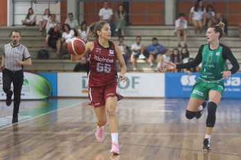 Roso Buch bezalako jokalariek ardura handiagoa hartu beharko dute orain Angie Bjorklund gabe ez dagoelako taldean.