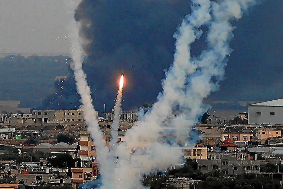 Misil baten jaurtiketa. Misil baten jaurtiketa.