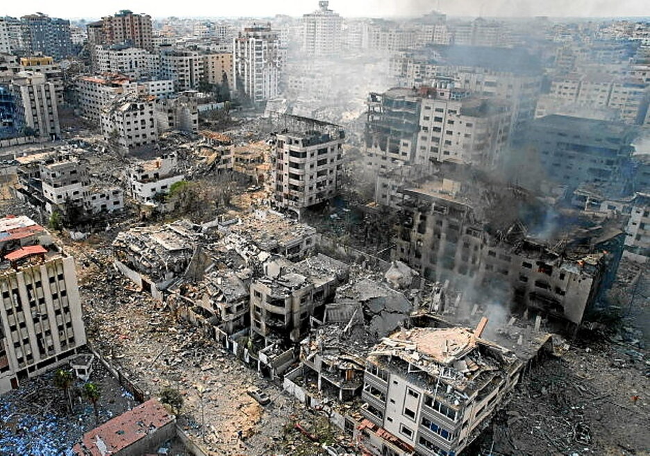 Gazako eraikinak suntsituta. Gazako eraikinak suntsituta.