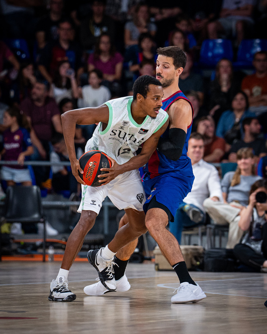 Bilbao Basket ha tenido que remar siempre a contracorriente en el Palau.