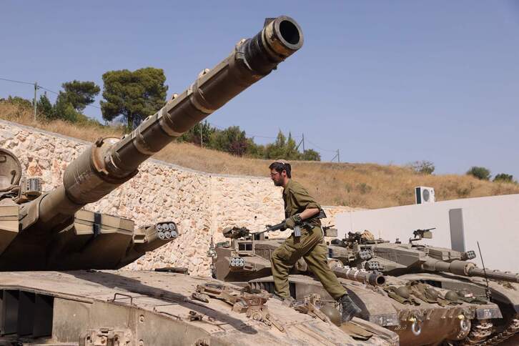 Tanques merkava israelíes cerca de la frontera con Líbano. 