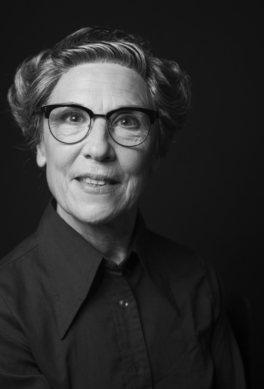 La actriz Eguzki Zubia se mete en la piel de Nancy Grace Roman.