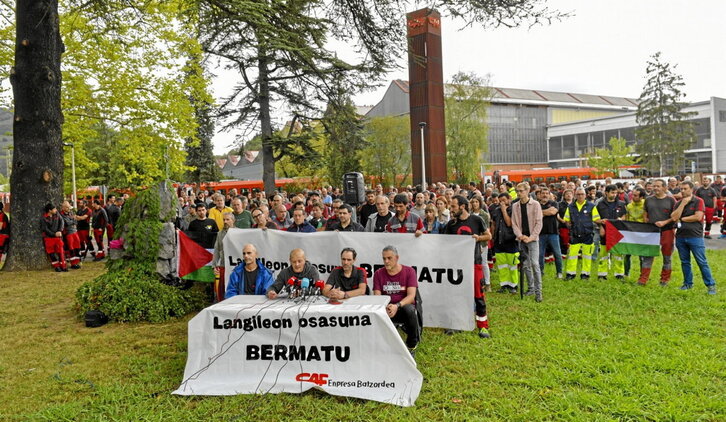 Comparecencia del comité de CAF sobre la inseguridad creada por el amianto.