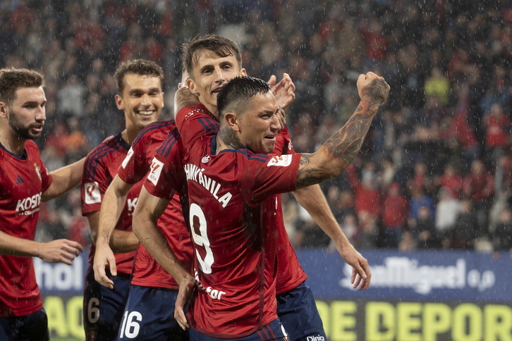 Osasunako jokalariak Granadaren aurka Sadarren jokatutako azken partidan. 