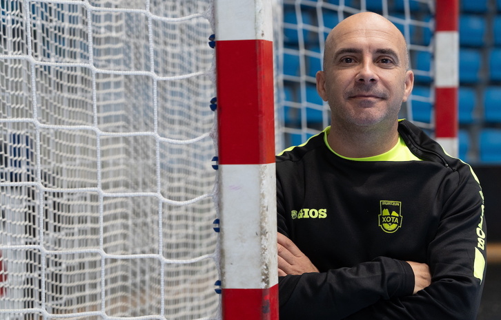 No han podido ser más brillantes los comienzos de Miguel Hernández como primer entrenador de Osasuna Magna.