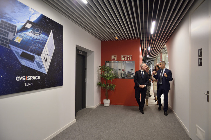 Urkullu, en la visita a AVS.