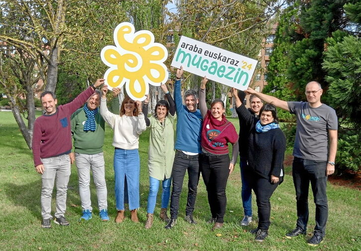 Atzoko agerraldian aurkeztu zituzten leloa eta logoa.