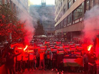 ICHH-ek deituta, Palestinaren aldeko argazki masiboa, Kirruli aurrean.