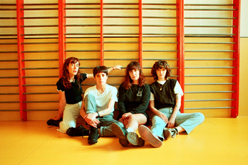 ‘Ahora’, estudioko hirugarren diskoa, kaleratu berri du Melenas talde iruindarrak.