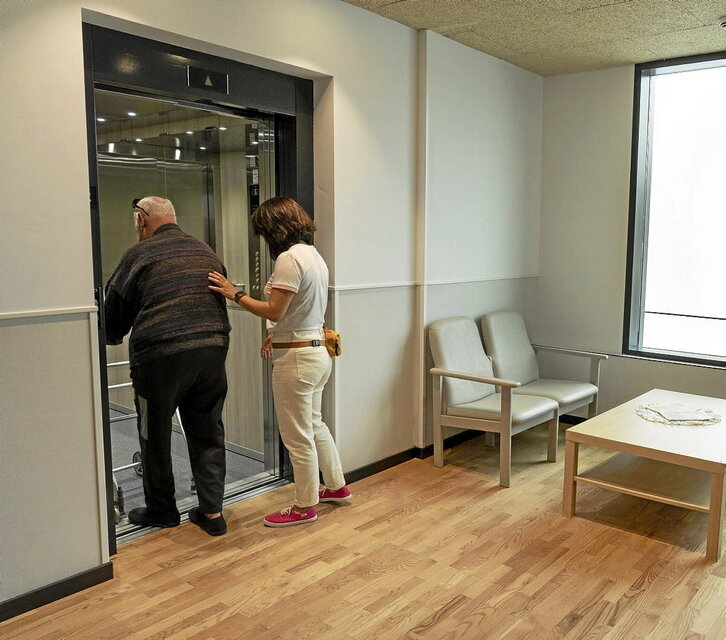 Los permisos para el cuidado los siguen solicitando mayoritariamente las mujeres.