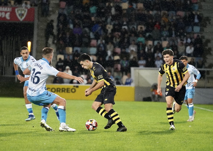 El Barakaldo se ha enfrentado al Málaga en Lasesarre.