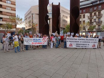 Concentración convocada el 18 de octubre contra los proyectos de parques eólicos.