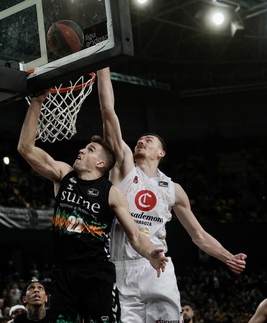 Bien arteko azken neurketetan Bilbao Basketek Zaragozari nagusitzea lortu du.