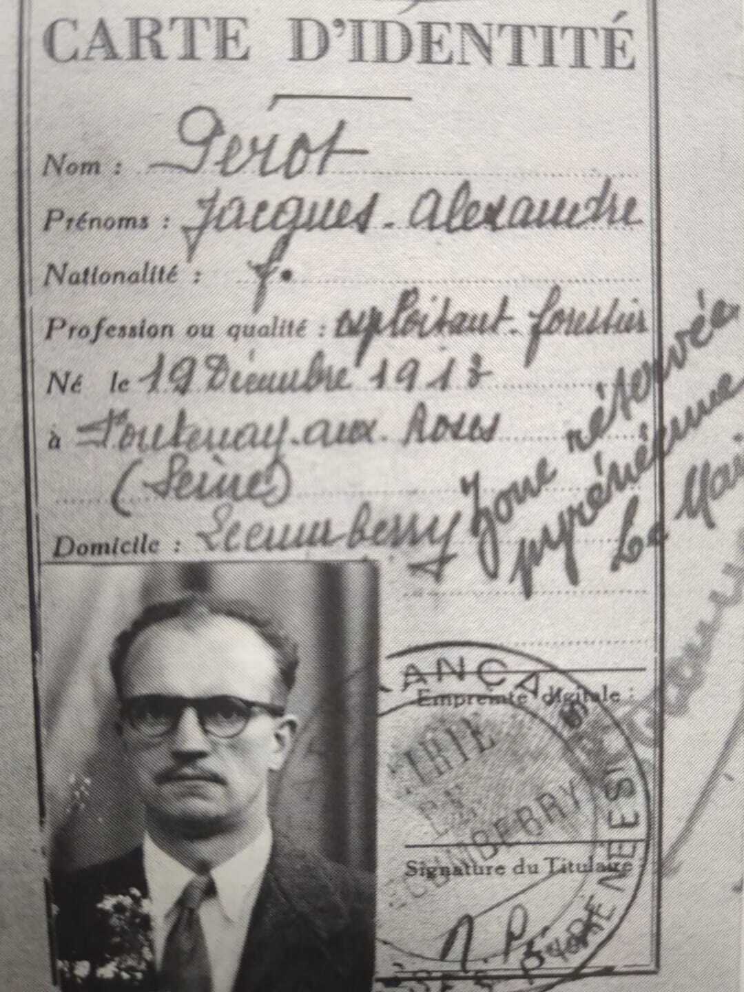 Carné falso de Schepens que empleó para dirigir el aserradero. (Cortesía de Meg OSTRUM)