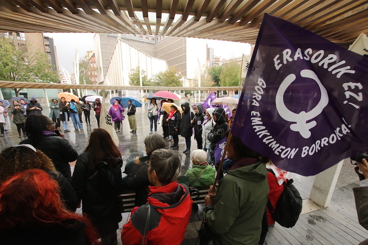 Indautxu Plazatik ekin diote ibilbideari.