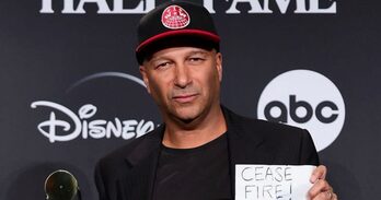 Tom Morello volvió a exigir a Israel el cese de sus ataques sobre Palestina.