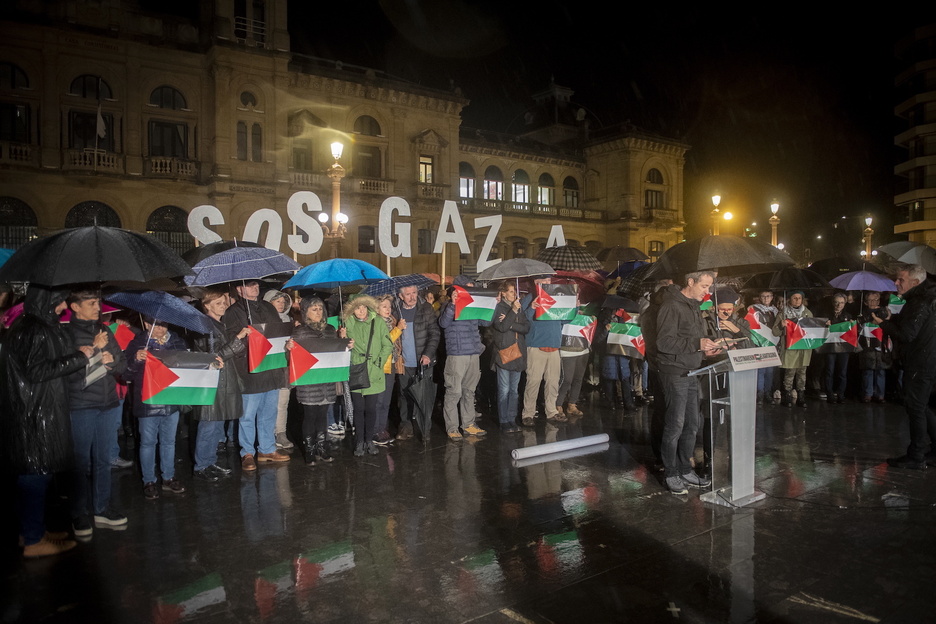 Concentración en Donostia. Concentración en Donostia.